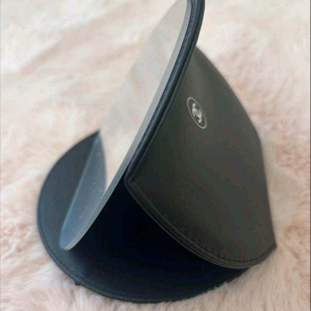 CHANEL Sleek Black Folding Mirror